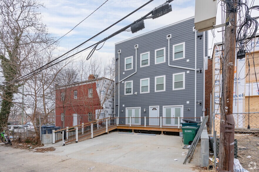 More Photos Of 1603 18th St SE, Washington Apartments For Sale