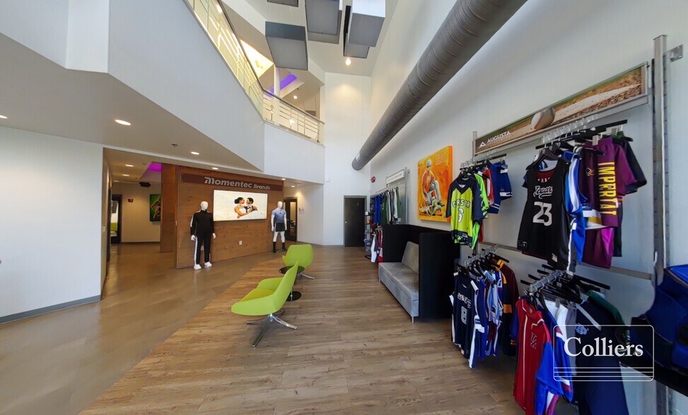 More Photos Of 425 Park West Dr, Augusta Manufacturing For Lease