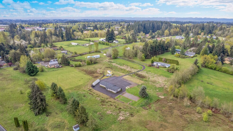 More Photos Of 406 NE 184th St, Ridgefield Office Residential For Lease
