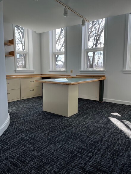 More Photos Of 114 Washington St, Norwalk Office For Sale