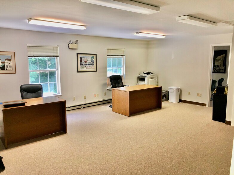More Photos Of 219 Kent Rd, New Milford Office For Lease