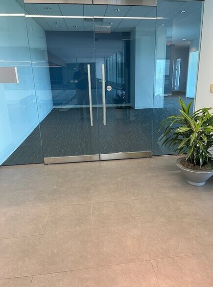 More Photos Of 701 N Fairfax St, Alexandria Office For Lease