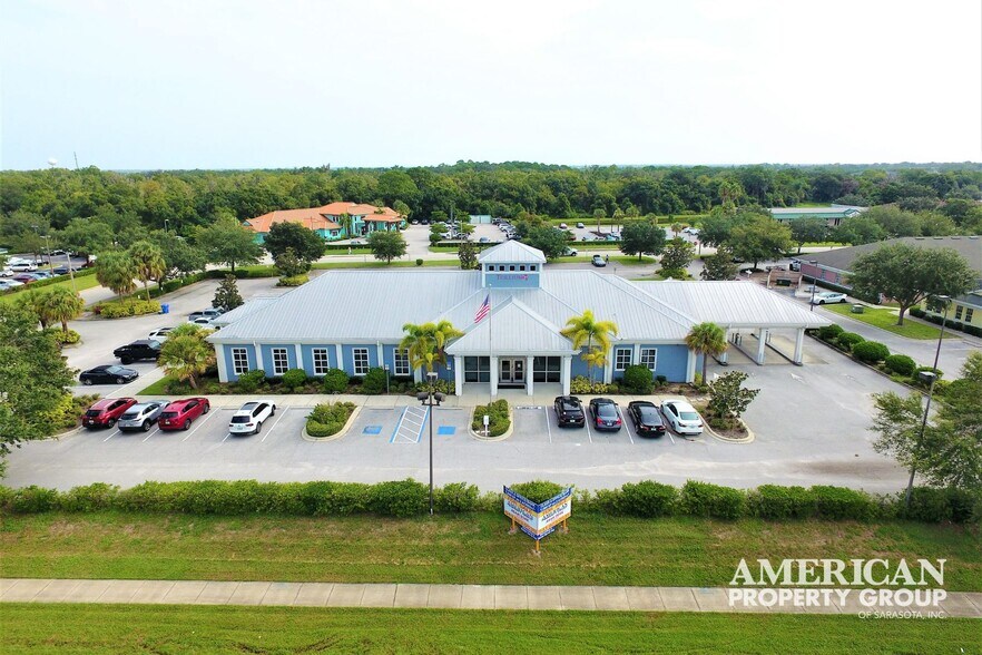 More Photos Of 5115 Sr-64 E, Bradenton Office For Sale