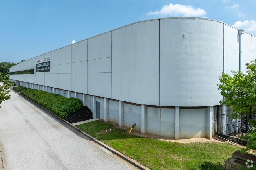 More Photos Of 3030 Waterview Ave, Baltimore Distribution For Lease