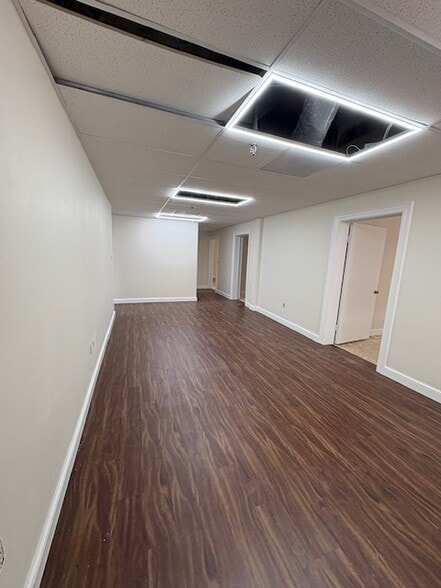 More Photos Of 201 W Market St, Kingsport Office For Lease