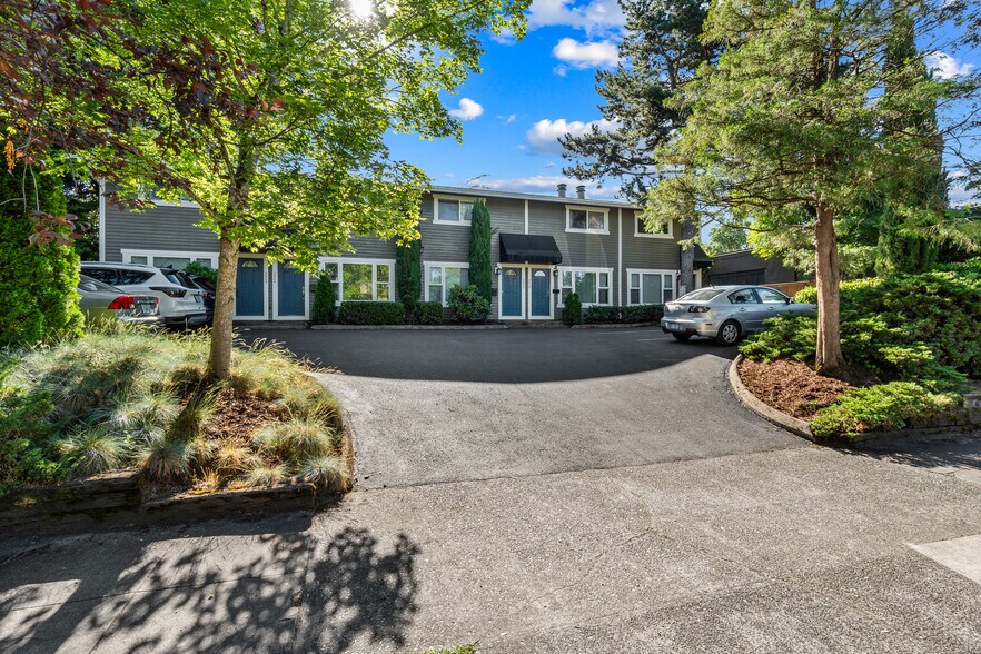 More Photos Of 2602-2610 SE 25th Ave, Portland Apartments For Sale