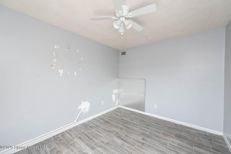 More Photos Of 804-806 Forrest Ave, Cocoa Loft Creative Space For Lease