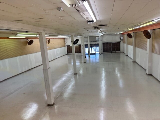 More Photos Of 327 E 2nd St, Calexico Storefront Retail Office For Sale