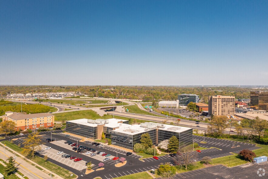 More Photos Of 12115 Lackland Rd, Maryland Heights Office For Lease