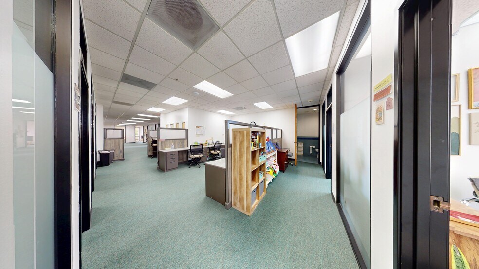 More Photos Of 1000 Calle Amanecer, San Clemente Light Manufacturing For Sale