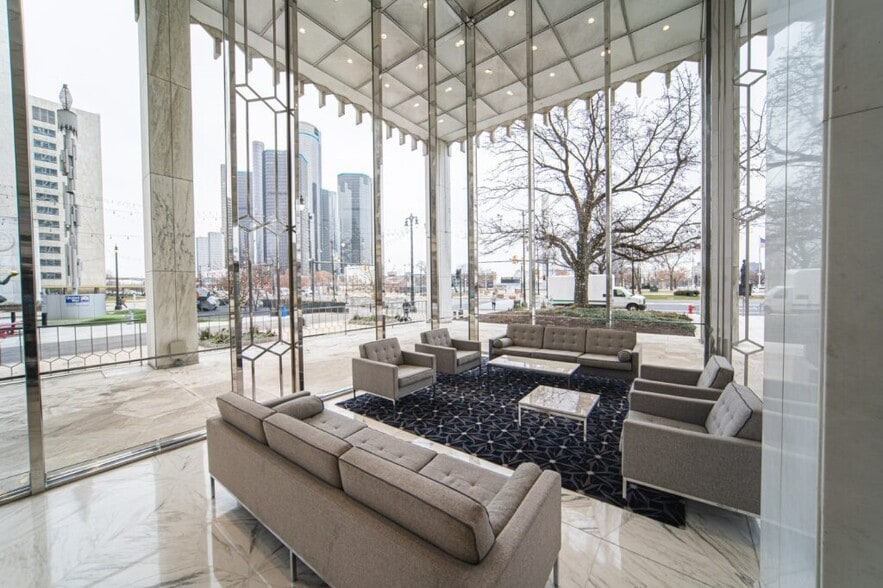 More Photos Of 1 Woodward Ave, Detroit Office For Lease