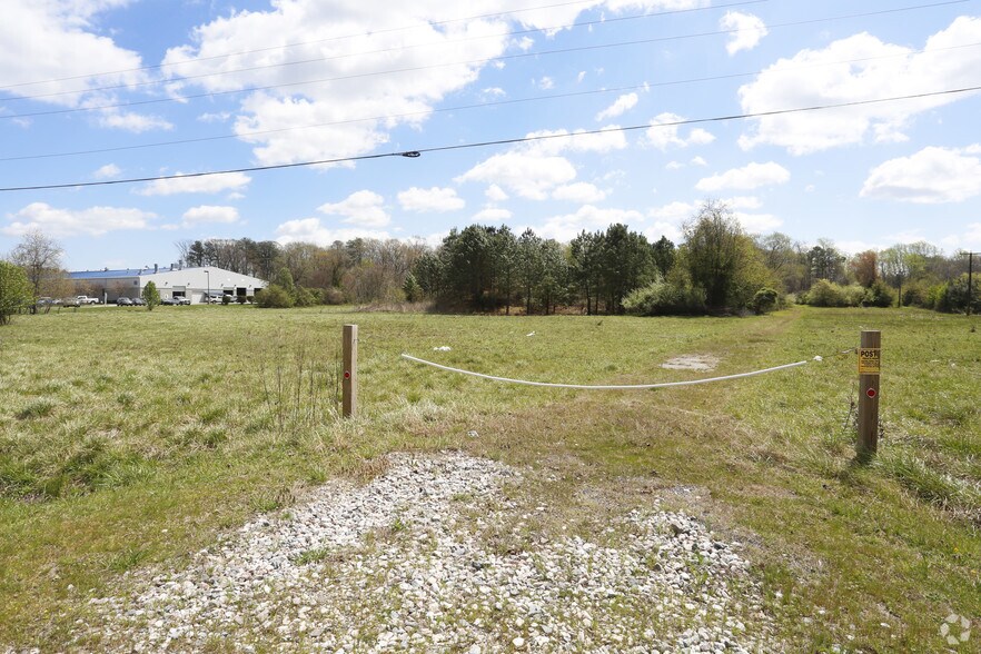 More Photos Of 715 E Rochambeau Dr, Williamsburg Land For Lease