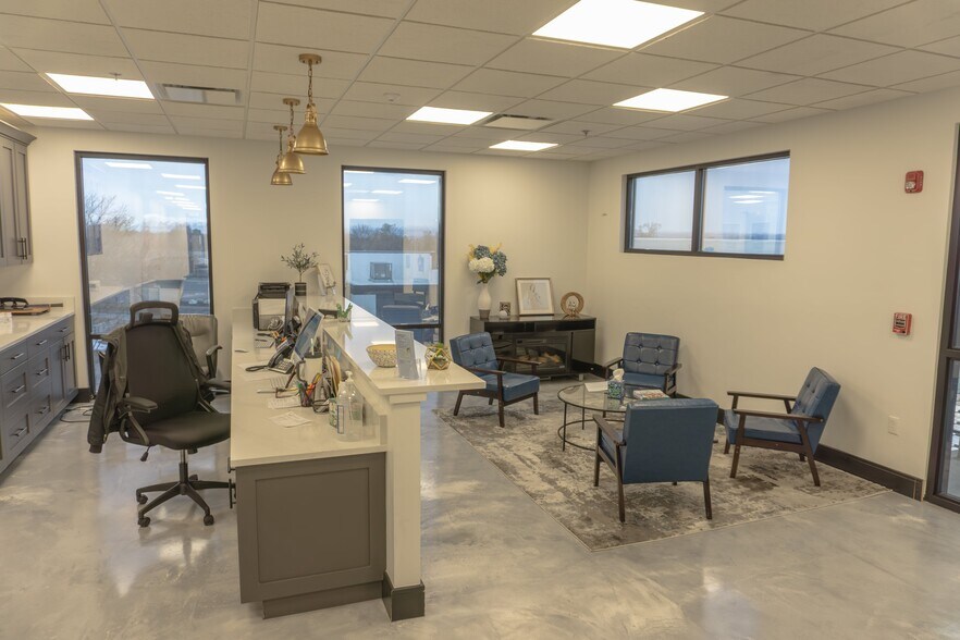 More Photos Of 7535 S Union Park Ave, Midvale Medical For Lease