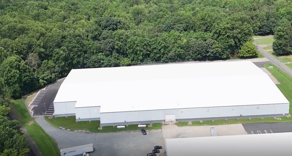 More Photos Of 4300 Old Greensboro Rd, Winston-Salem Warehouse For Lease