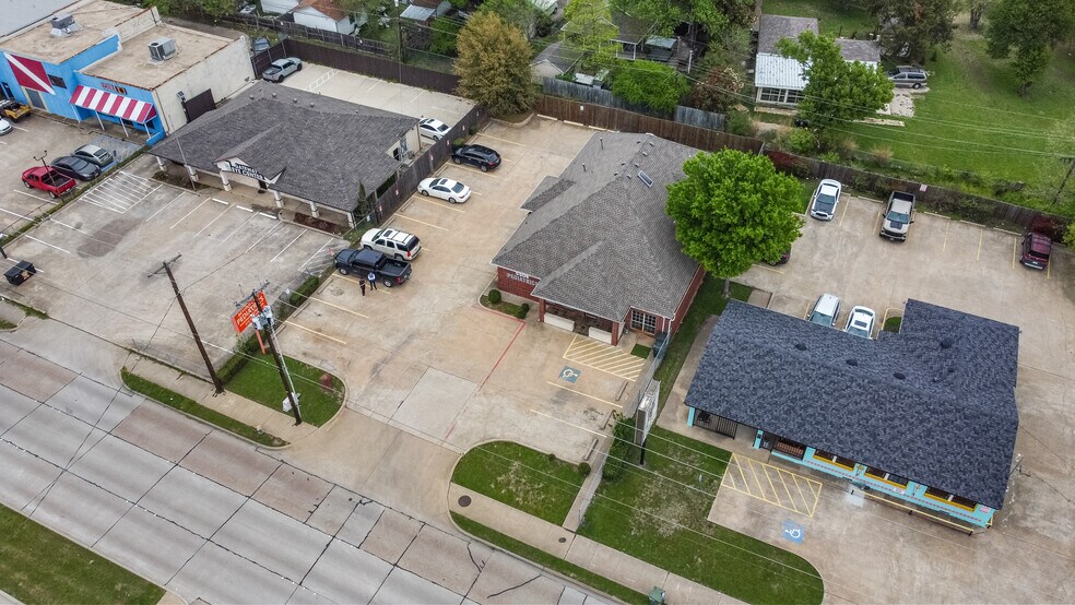 More Photos Of 5506 Broadway Blvd, Garland Medical For Sale