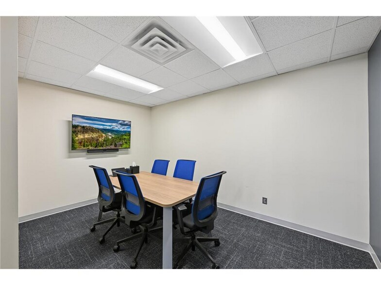 More Photos Of 700 Highway 55 E, Buffalo Office For Sale