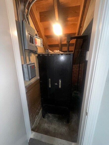 More Photos Of 424 N Chestnut St, Lumberton Office For Lease