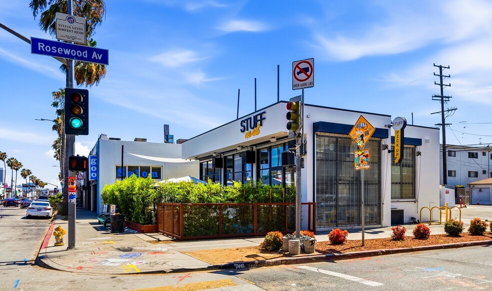 More Photos Of 465 N Fairfax Ave, Los Angeles Fast Food For Lease