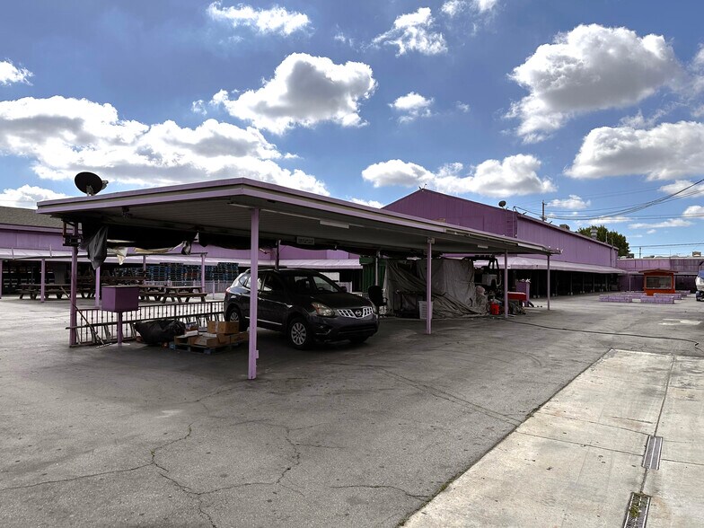 More Photos Of , Los Angeles Unknown For Sale