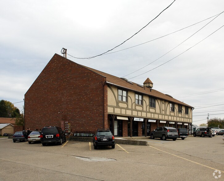 More Photos Of 3501 Emerson Ave, Parkersburg Office For Sale