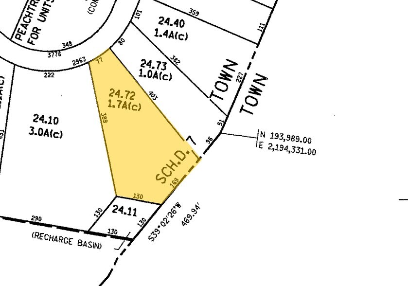 More Photos Of 60 E Jefryn Blvd, Deer Park Warehouse For Lease