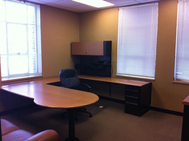 More Photos Of 358 S Rio Grande St, Salt Lake City Office For Lease