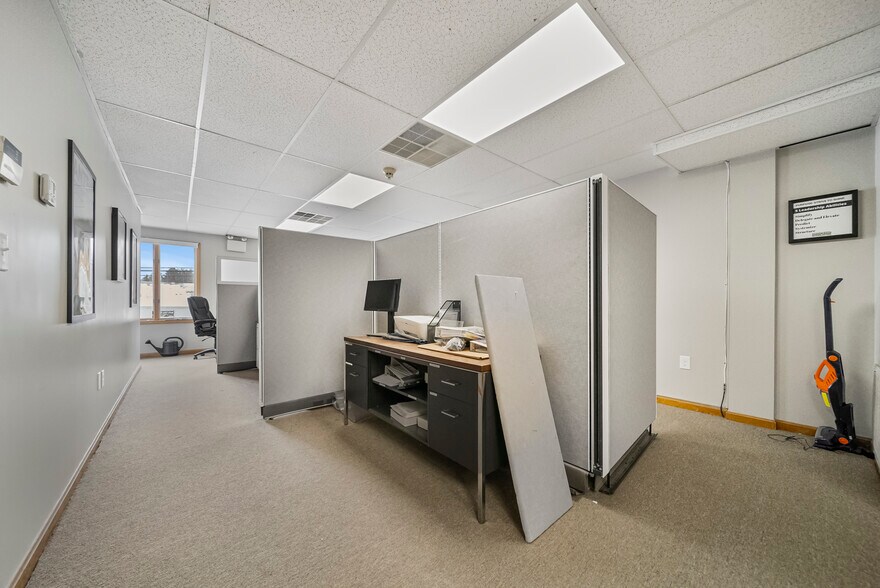 More Photos Of 91 Plaistow Rd, Plaistow Office For Sale