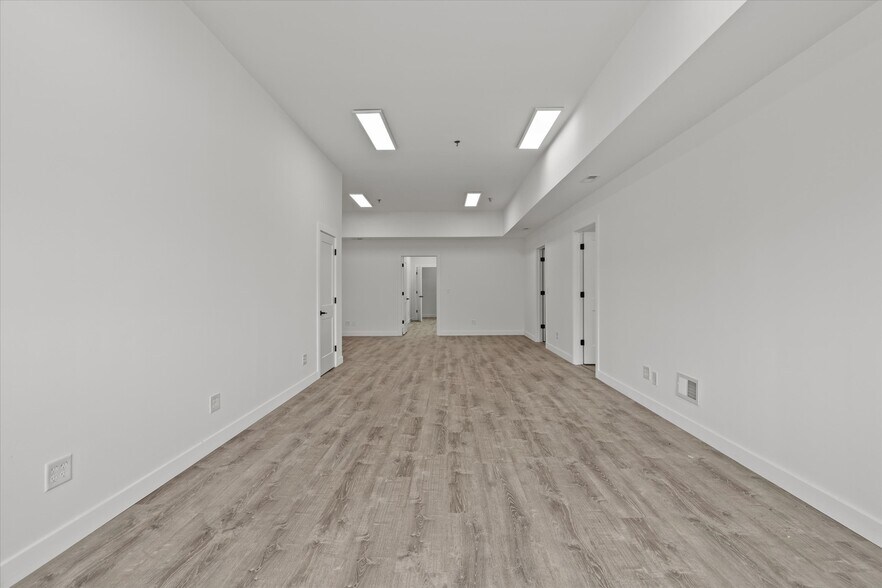 More Photos Of 7601 191st St, Tinley Park Loft Creative Space For Lease