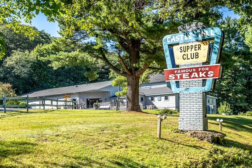More Photos Of N9581 US Highway 12, Merrillan Restaurant For Sale