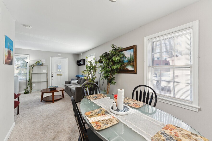 More Photos Of 5730 Biscayne dr, Alexandria Office For Sale