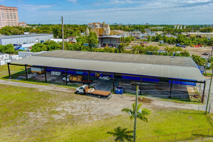 More Photos Of 7030 N Haverhill Rd, Riviera Beach Warehouse For Sale