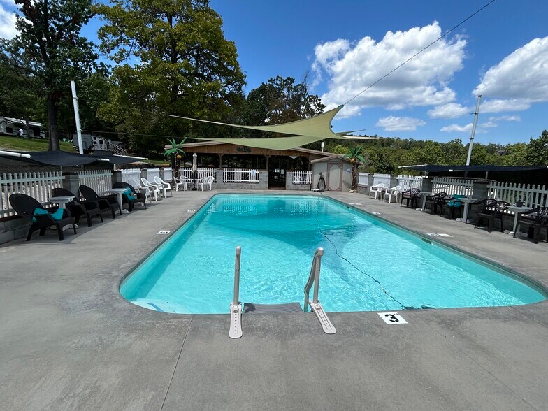 More Photos Of 141 County Road 851, Elizabeth Hotel For Sale