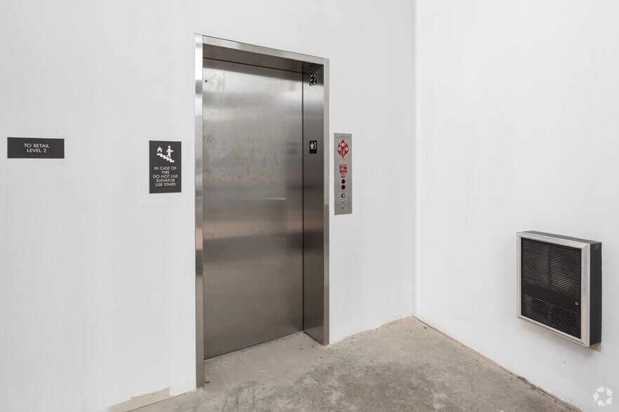 More Photos Of 650 H St NE, Washington Office For Sale