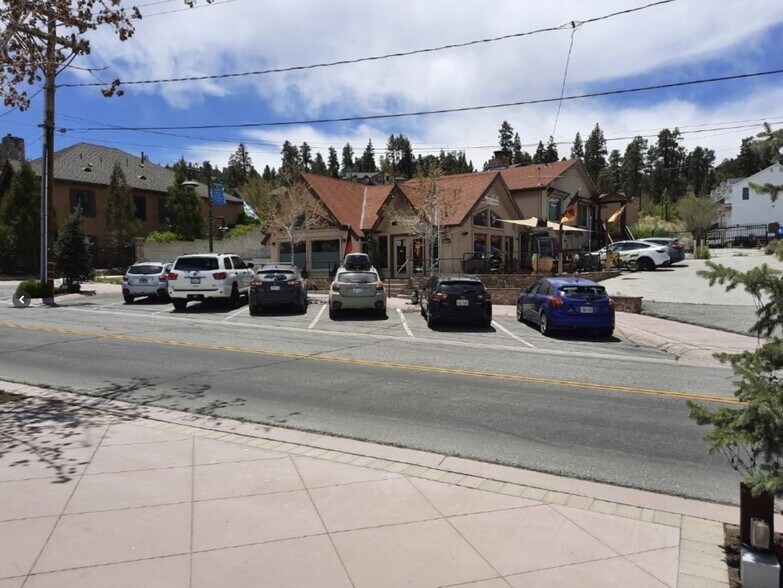 More Photos Of 40645 Village Dr, Big Bear Lake Storefront Retail Residential For Sale