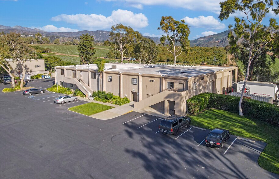 Primary Photo Of 1010 Cindy Ln, Carpinteria Light Distribution For Lease