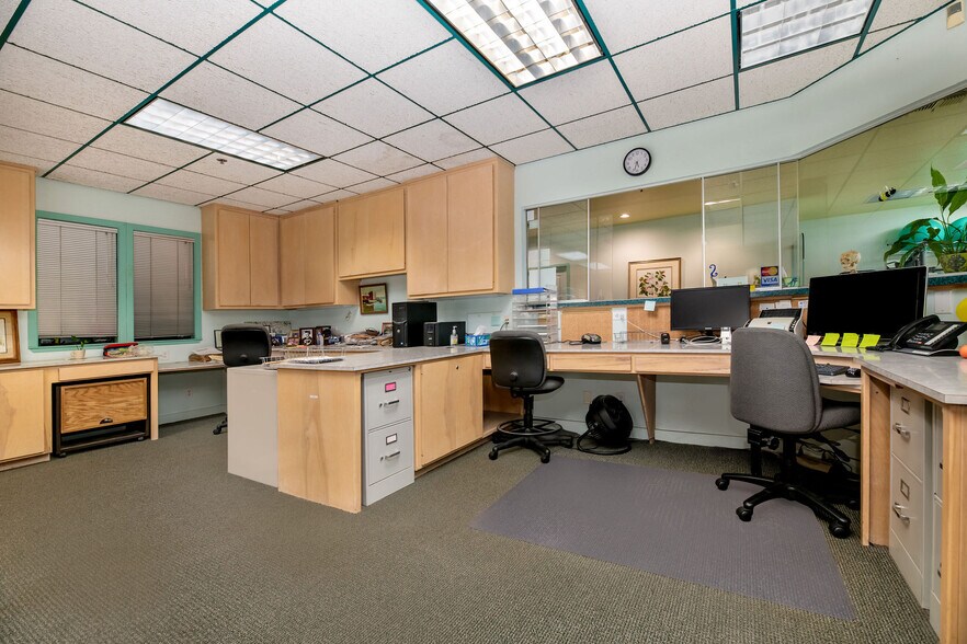 More Photos Of 104 Margaret Ln, Grass Valley Medical For Sale