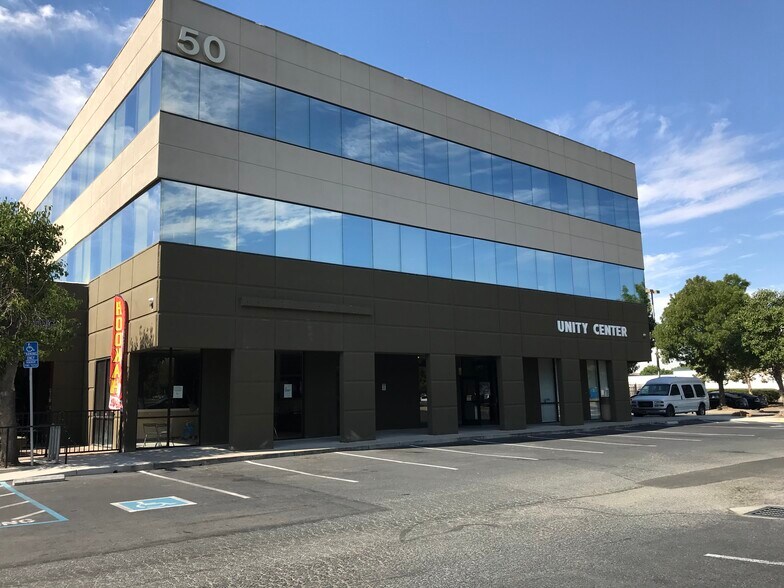 More Photos Of 10-50 Sand Creek Rd, Brentwood Unknown For Lease