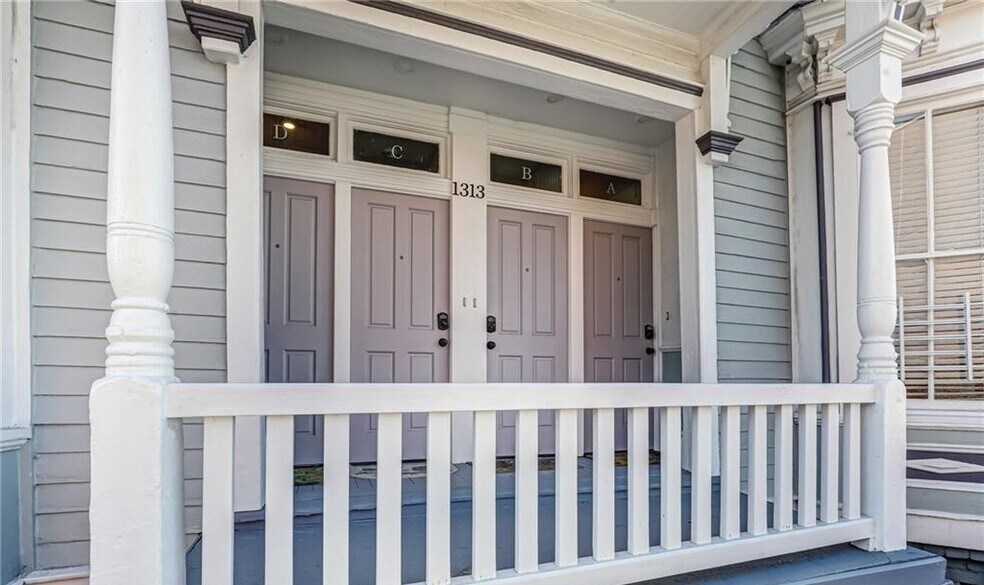 More Photos Of 1313 Whitaker St, Savannah Apartments For Sale