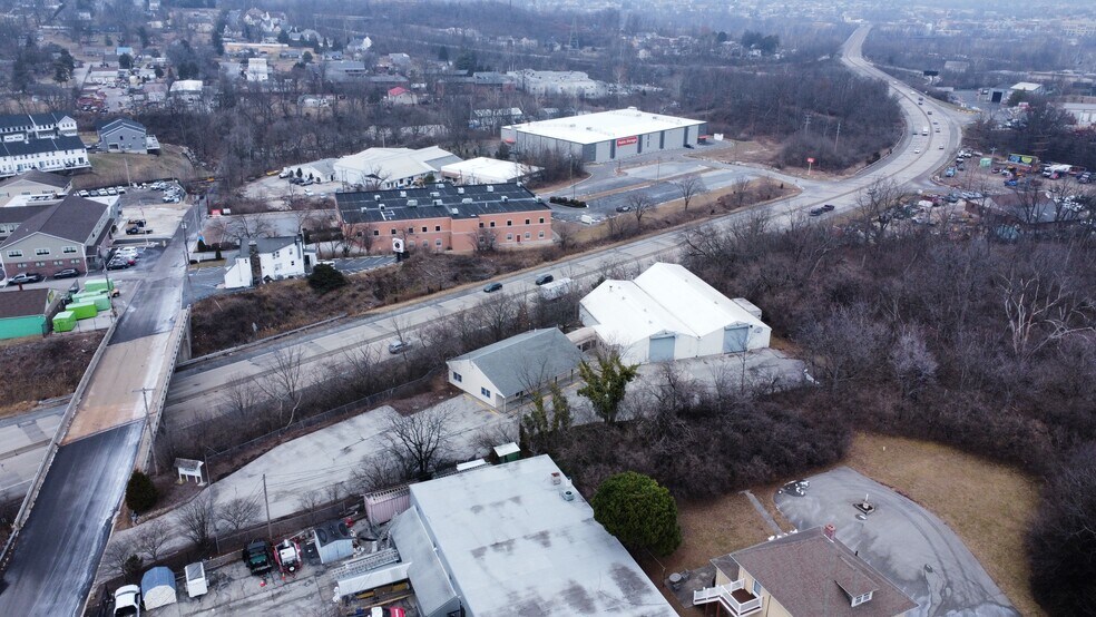 More Photos Of 211 Boro Line Rd, King Of Prussia Light Distribution For Lease