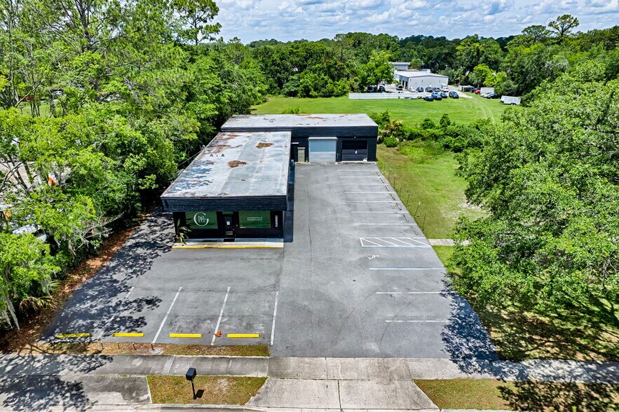 More Photos Of 1724 NE 2nd St, Gainesville Light Manufacturing For Sale