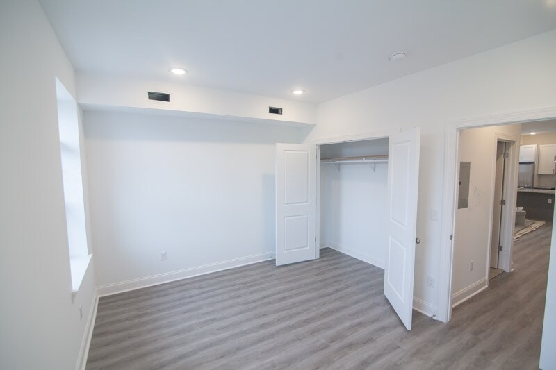 More Photos Of 1829 N 33rd St, Philadelphia Apartments For Sale