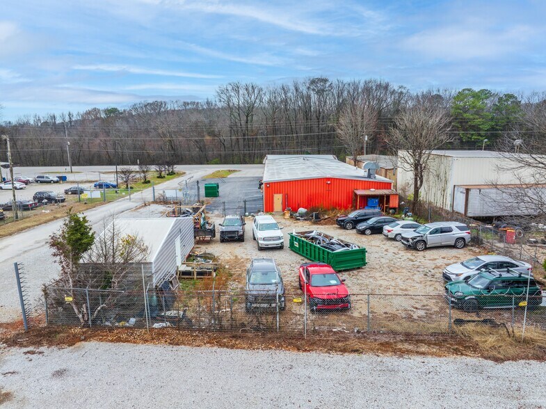 More Photos Of 2828 Jordan Ln NW, Huntsville Auto Repair For Sale