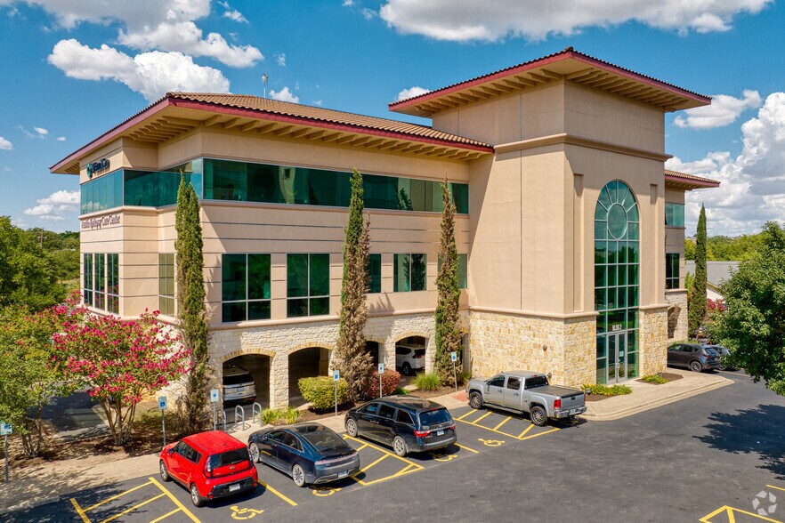 Primary Photo Of 2200 Park Bend Dr, Austin Medical For Lease