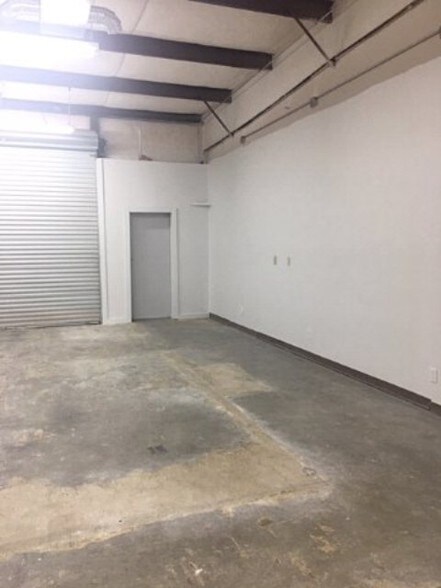 More Photos Of 1225 Coronet Dr, Dalton Office For Lease