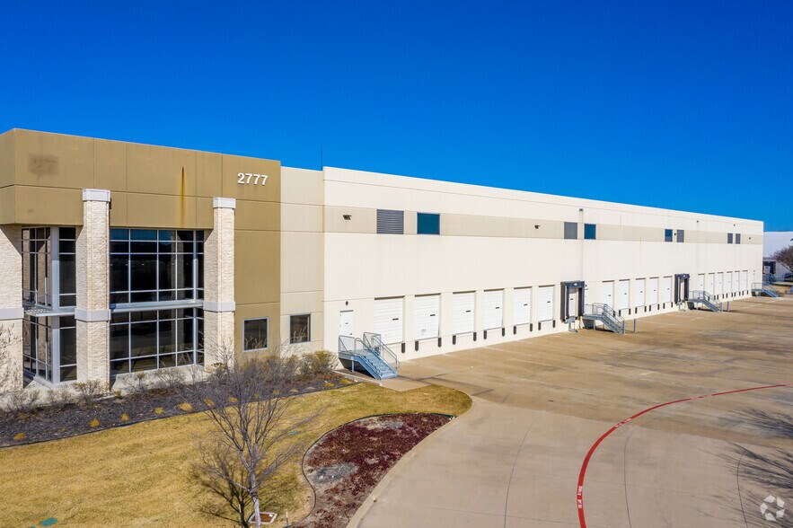 More Photos Of 2777 W Danieldale Rd, Dallas Industrial For Sale