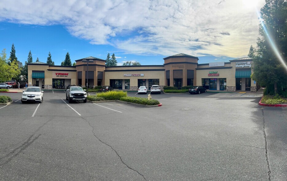 More Photos Of 7610 Folsom Auburn Rd, Folsom Unknown For Lease