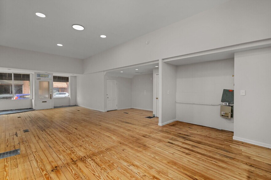 More Photos Of 6330-6332 Clayton Ave, Saint Louis Storefront Retail Residential For Sale