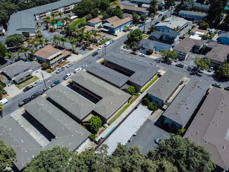 More Photos Of , Redwood City Multifamily For Sale