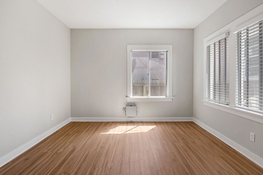 More Photos Of 724 Hermosa Ave, Hermosa Beach Apartments For Sale