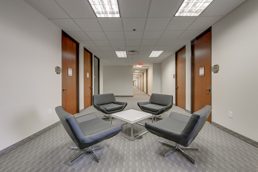 More Photos Of 4100 spring valley Rd, Dallas Loft Creative Space For Lease